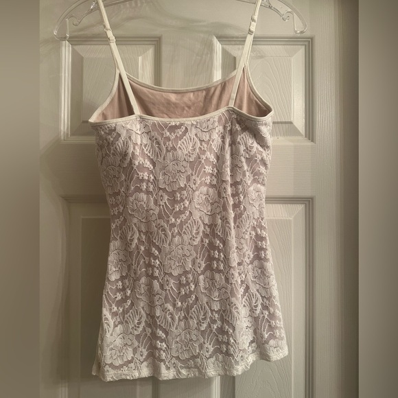 Express Best Loved Cami w/Built-In Bra! - Picture 5 of 12